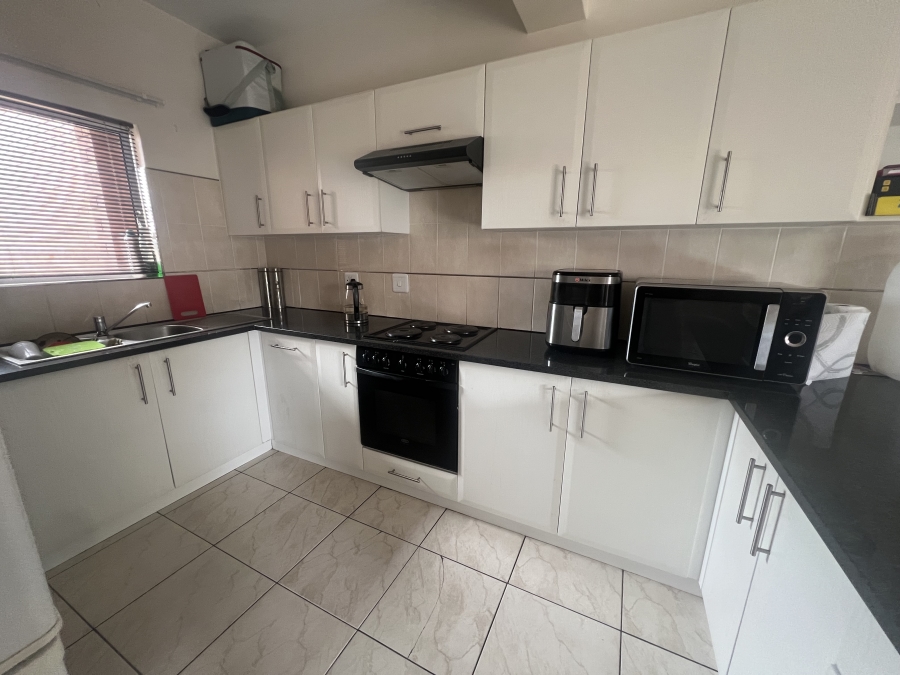 3 Bedroom Property for Sale in Berea Eastern Cape